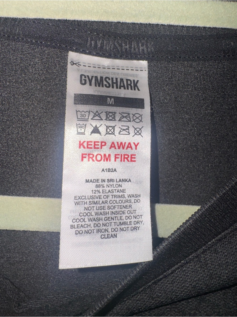 Gymshark Black Seamless Short Sleeve Training Tee - Picture 3 of 7